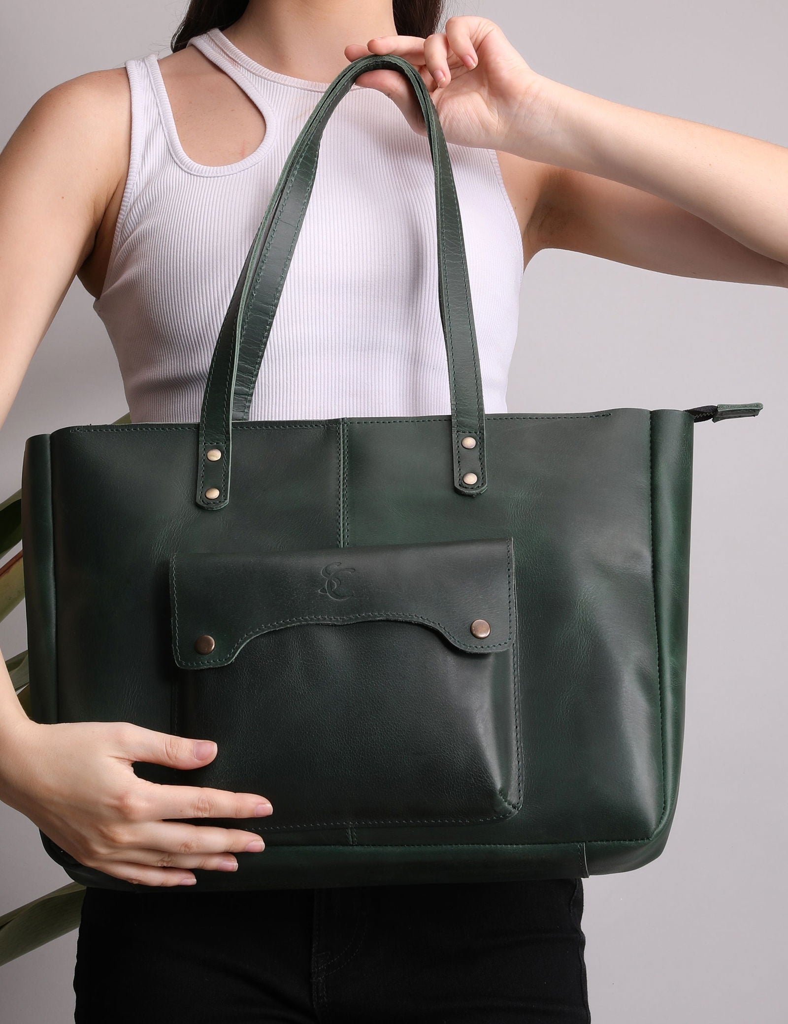 BLACK LEATHER TOTE BAG VINTAGE VOYAGER - Stitch And Carry