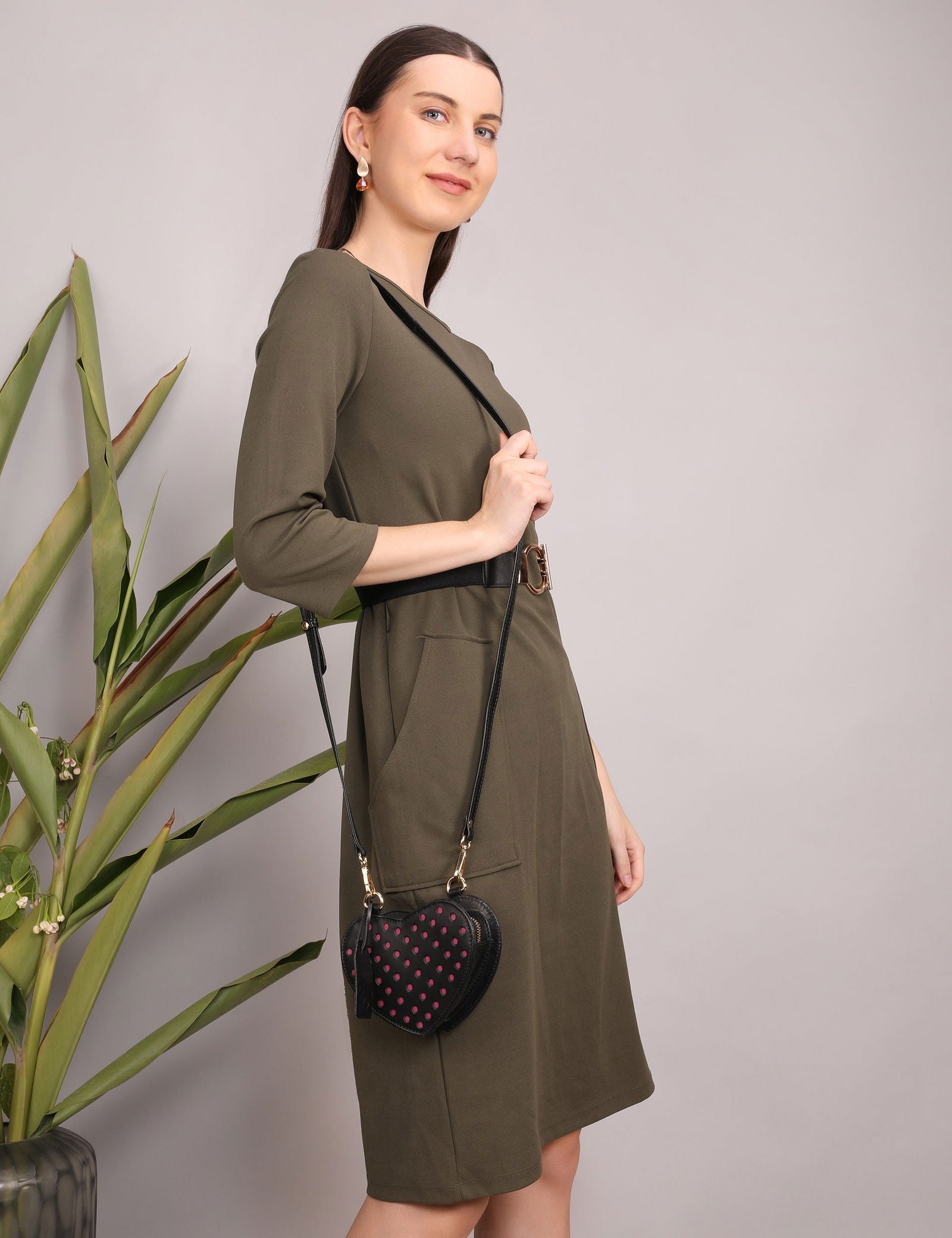 HEARTFELT SMALL LEATHER SIDE BAG - Stitch And Carry