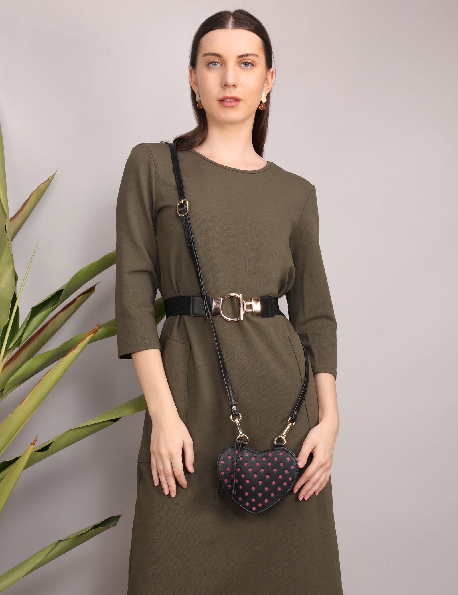 HEARTFELT SMALL LEATHER SIDE BAG - Stitch And Carry