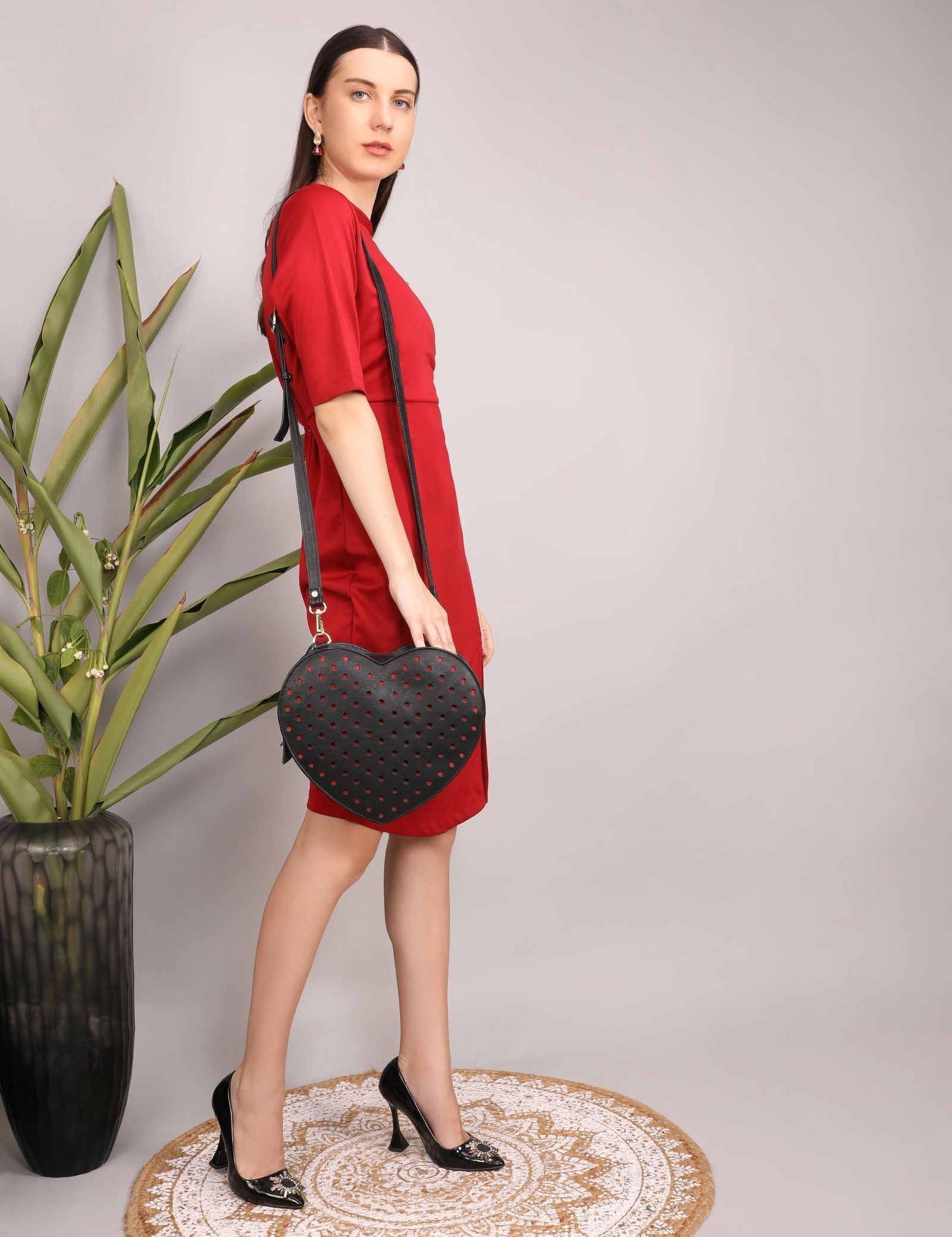 HEART SHAPE LEATHER SIDE BAG - Stitch And Carry
