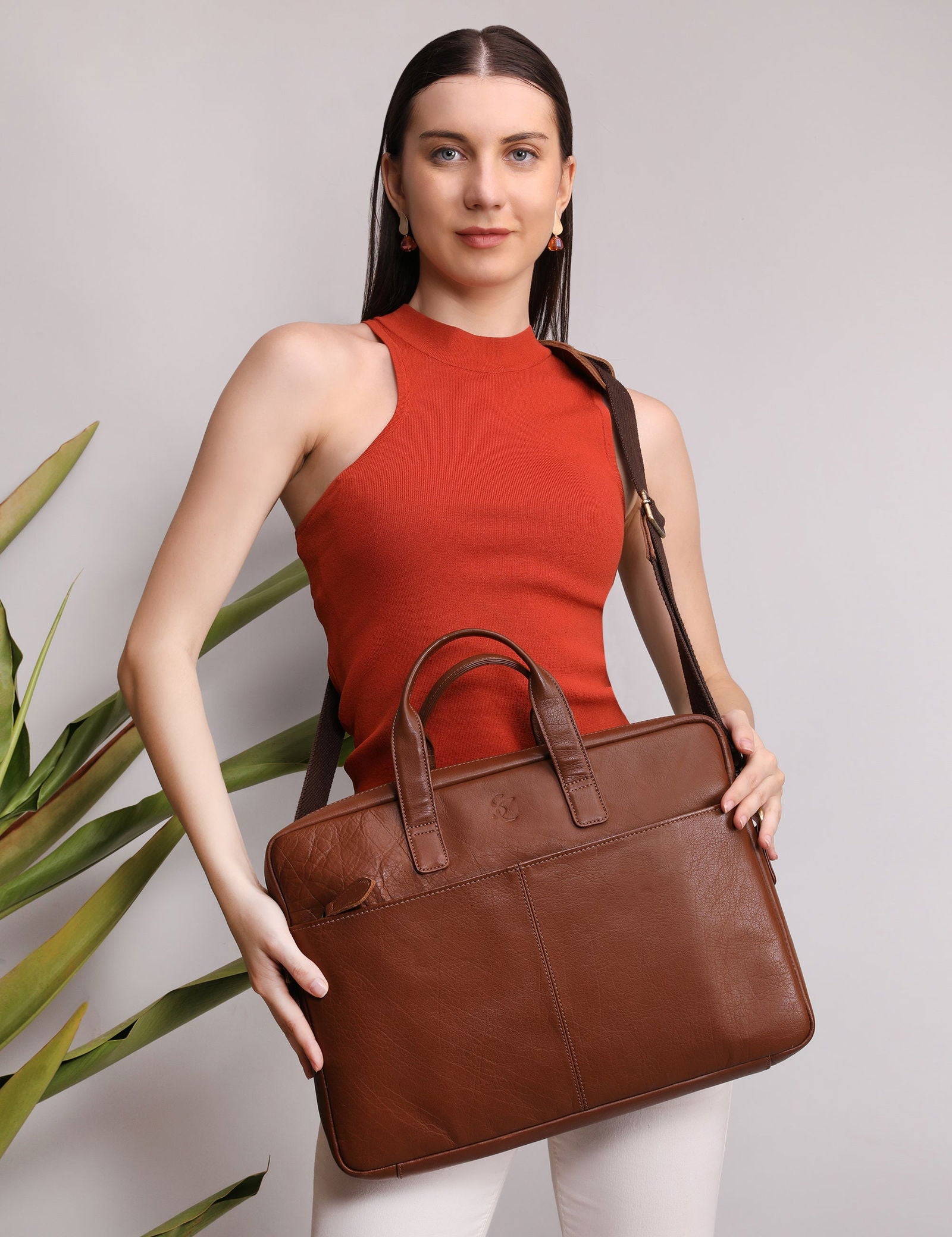 LEATHER LAPTOP MESSENGER BAG - Stitch And Carry