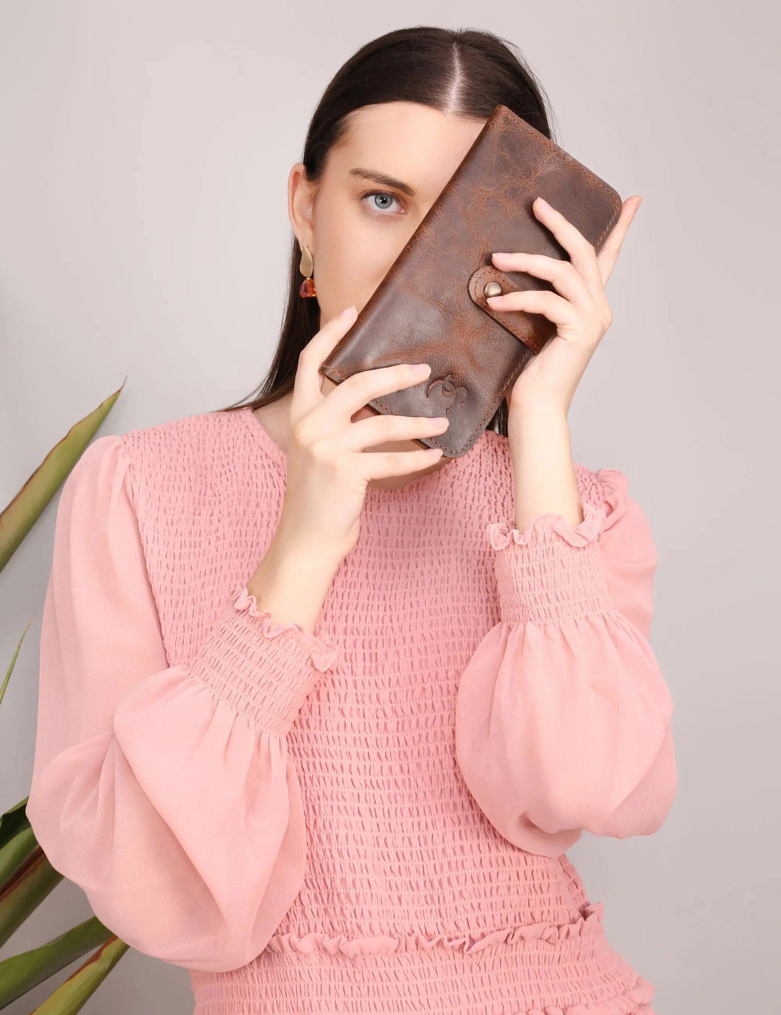 STYLISH FOLD LEATHER WALLET - Stitch And Carry