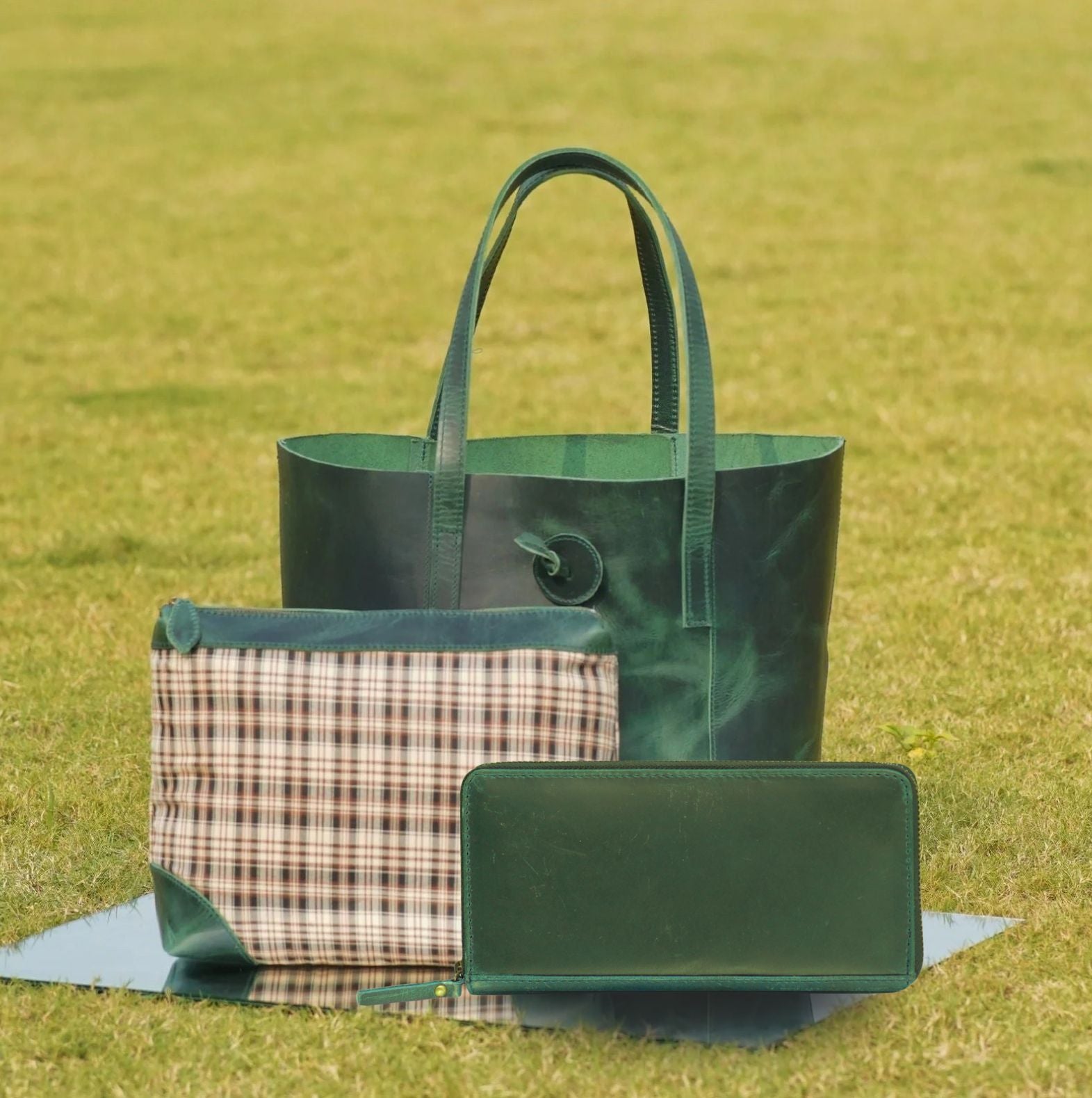 CLASSIC LEATHER TOTE BAGS Stitch And Carry