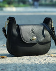 Women_s_side_bag